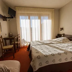 2* Hotel Le Tetras